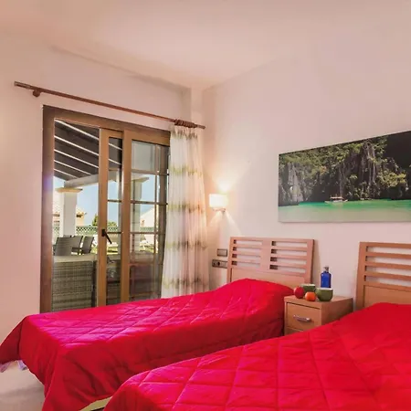 Villa Sherry Ii By *